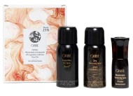 Oribe The Legendary Collection Travel Set Набор «Культовая коллекция» для путешествий: Спрей-невесомость для волос 43 мл, Спрей для объема волос 20 мл, Спрей лак-текстура 43 мл
