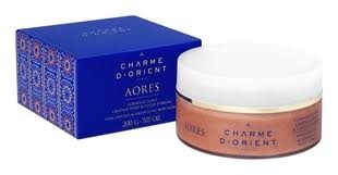 Charme D'Orient Гоммаж с розовыми кристаллами и измельченной скорлупой ореха арганы Aores Body scrub with rose crystals & Argan shell, 200г.